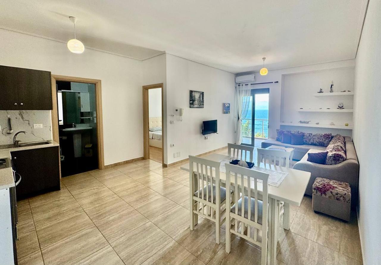 4 Seasons Sea View Apartment Саранда Экстерьер фото