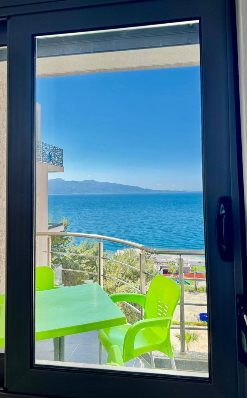 4 Seasons Sea View Apartment Саранда Экстерьер фото