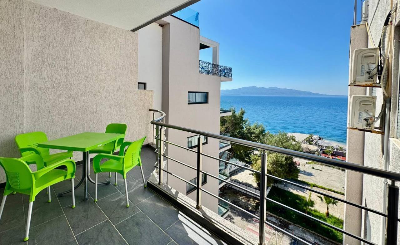 4 Seasons Sea View Apartment Саранда Экстерьер фото