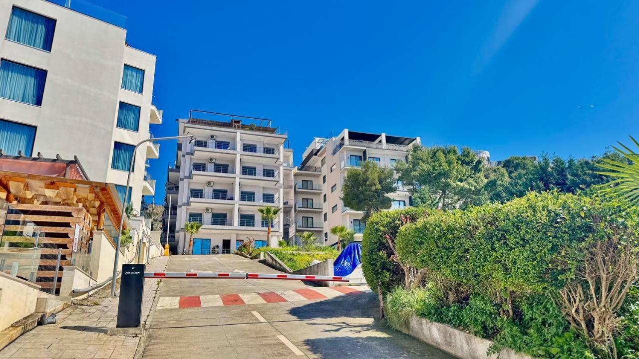 4 Seasons Sea View Apartment Саранда Экстерьер фото